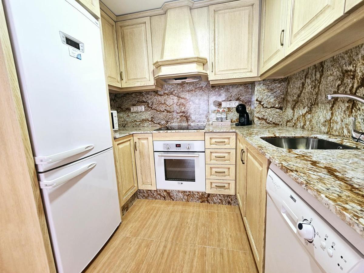 Pandora City Center Apartment Alicante Bagian luar foto
